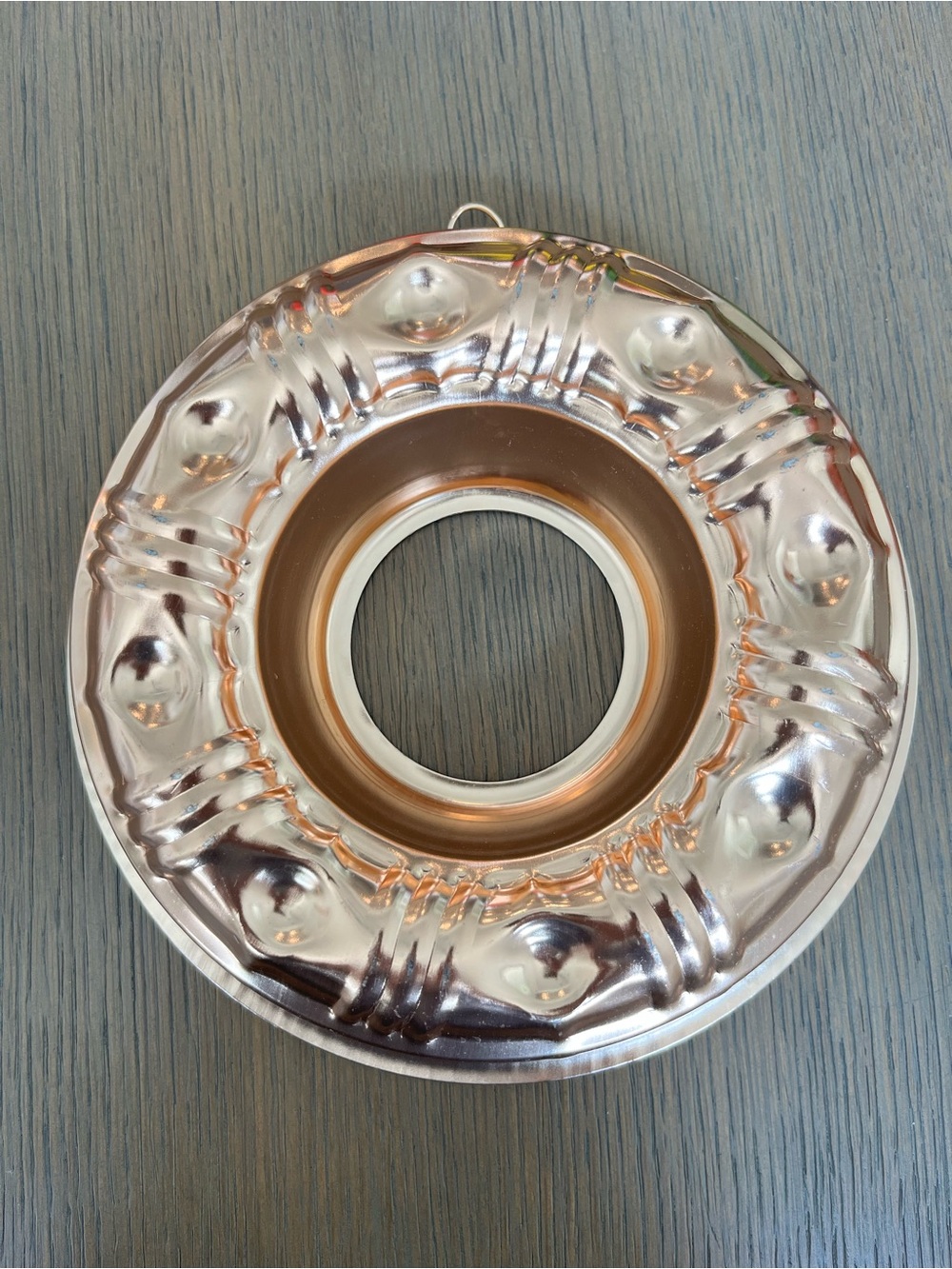 Copper-Tone Decorative Bundt Cake Pan